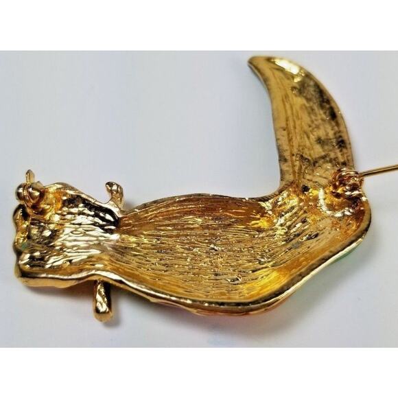Toucan Figural Brooch Pin Rhinestones Enamel Gold Tone Multi Color Bird 2.25 in - Picture 7 of 10